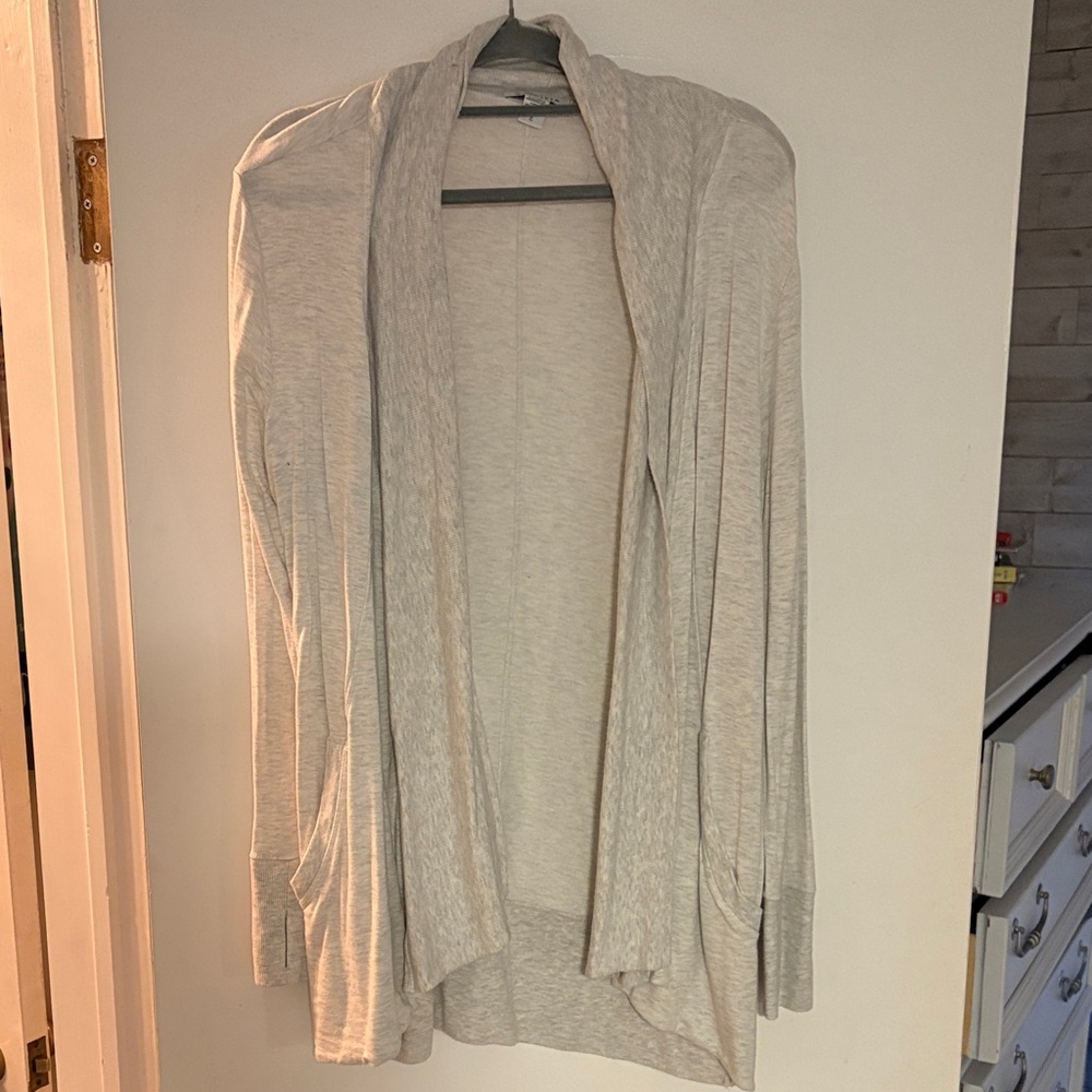 Athleta Cream Knit Top